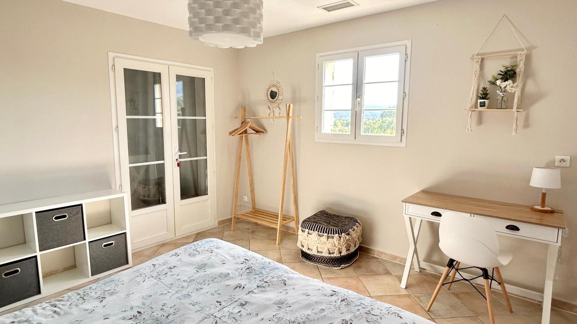 2 Hebergements - 10 Couchages - Parking, Piscine, Jacuzzi - Convivialite Roquebrune-sur Argens Exteriér fotografie